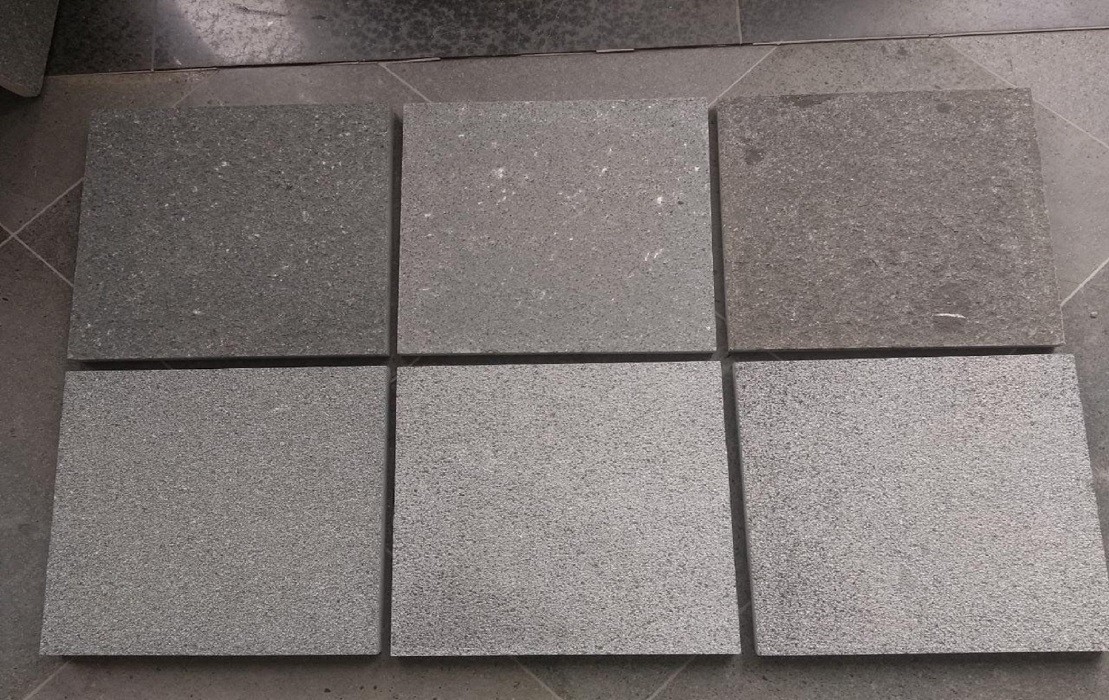 Flamed Andesite Paver